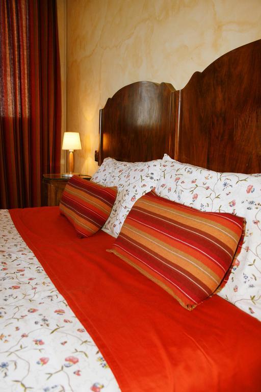 Agriturismo Corte Ponte Dei Tedeschi Konuk evi Ostiglia Oda fotoğraf