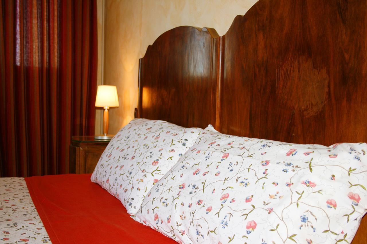 Agriturismo Corte Ponte Dei Tedeschi Konuk evi Ostiglia Oda fotoğraf